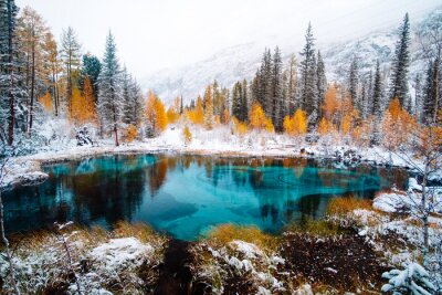 Fototapeta Górskie jezioro zimą
