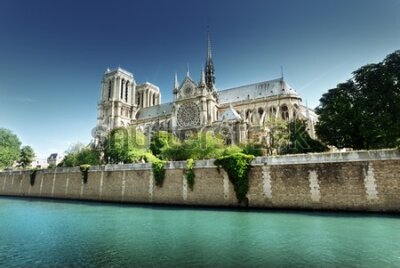 Fototapeta Katedra Notre-Dame widziana z rzeki