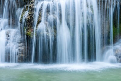 Fototapeta Piękny egzotyczny wodospad