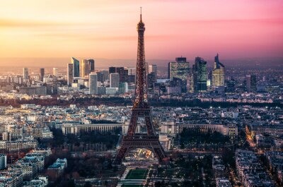 Piękna panorama Paryża